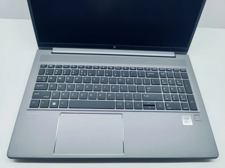 HP5CD133C6M4-ZBOOK7-137UZ_pic3.jpg
