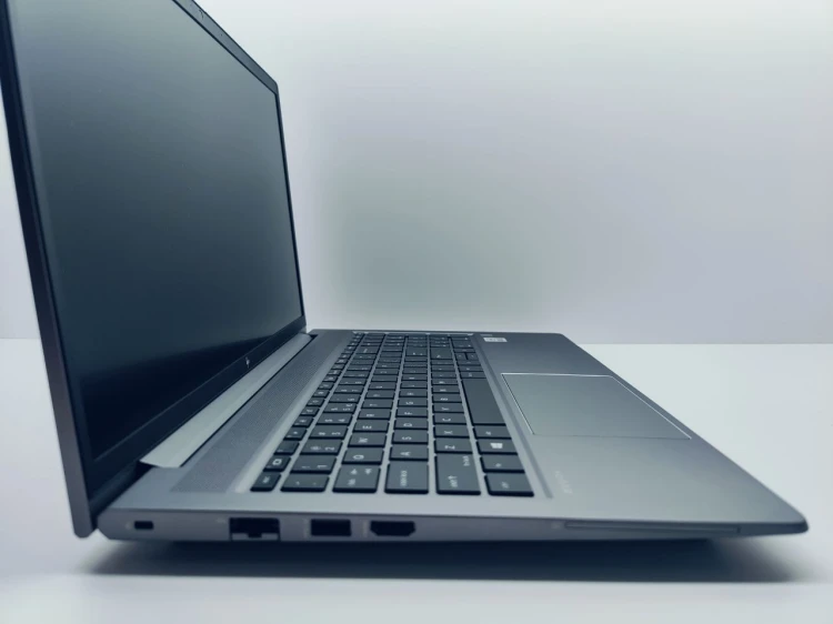 HP5CD133C6M4-ZBOOK7-137UZ_pic7.jpg