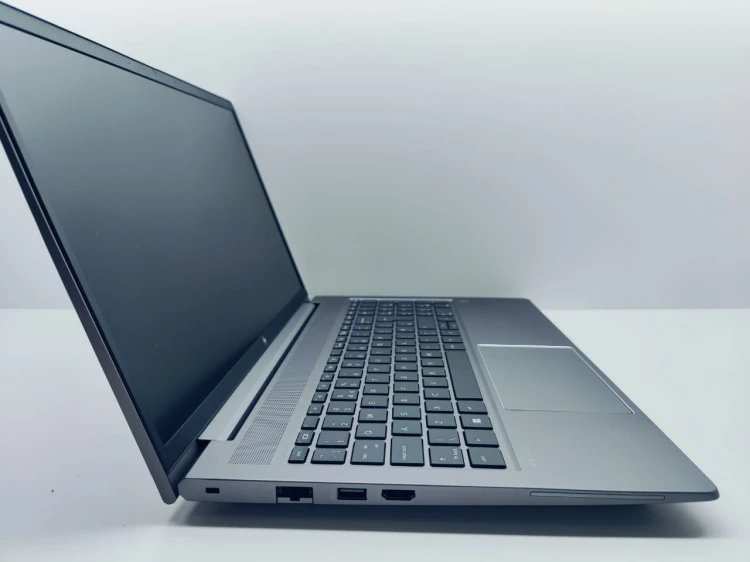 HP5CD212KB7G-ZBOOKG8-137UZ_pic6.jpg