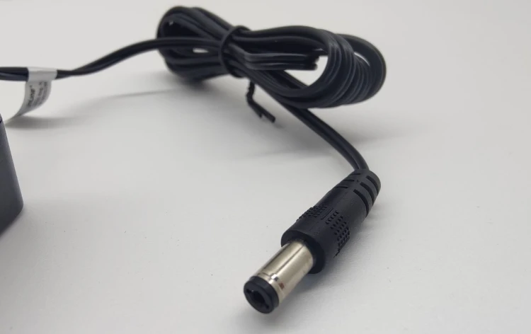 InLine INTOS 12V 2.5A 30W 5.5 model TY1200250E1mn zasilacz (4).jpg